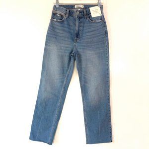 Abercrombie & Fitch Curve Love The Ankle Straight Ultra High Rise Size 27